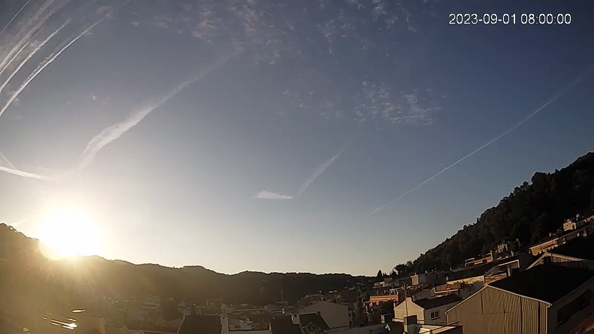 MeteoAdM's tweet image. #Bonanit des de la part alta d'#ArenysdeMunt Avui hem encetat el #setembre2023 i la #tardormeteorològica amb més #caloreta que dies passats havent sobrepassat la marca dels 27°C en un dv tranquil marcat per un cel força canviant que mostrava símptomes de CANVI de temps #Batec