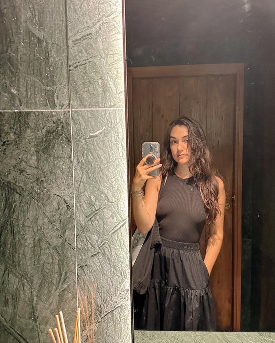 Too hot for the city https://t.co/9lQtF6ccPB