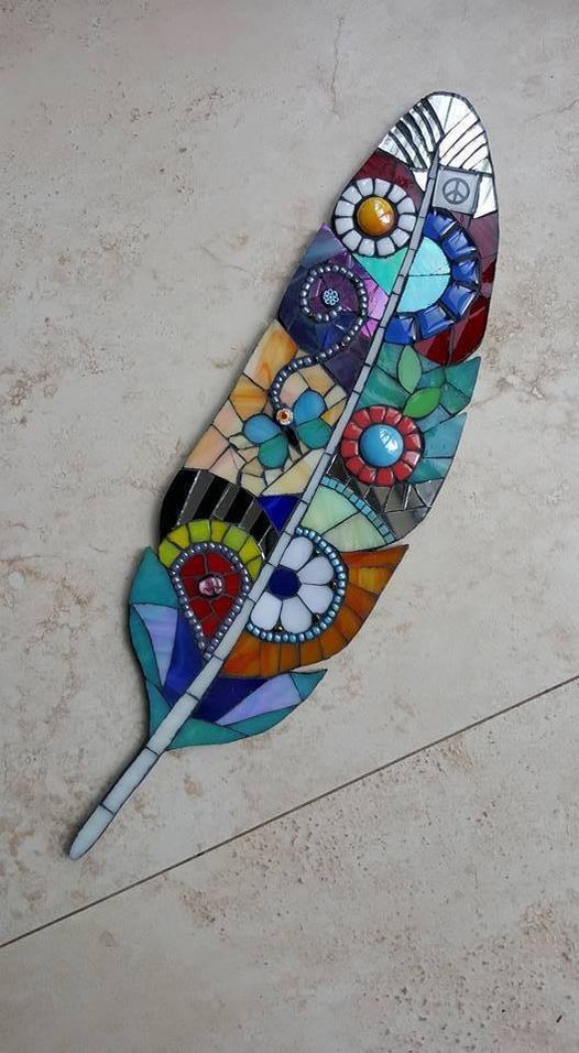 Svetlana Pro. Mosaic feather. #art #mosaic #decorativeart #glass