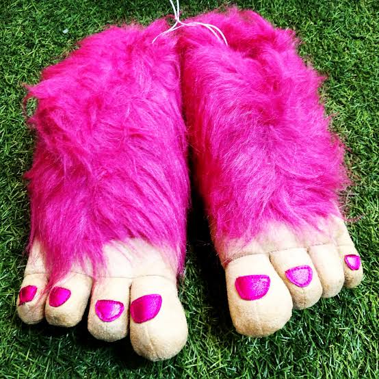 ZGNPriest's tweet photo. @CounterStrike Today is my birthday. You were warned. You didn't release the game and I didn't get access.
I warned you....
Here are the feet pics..... https://t.co/C0k4KUNsmN