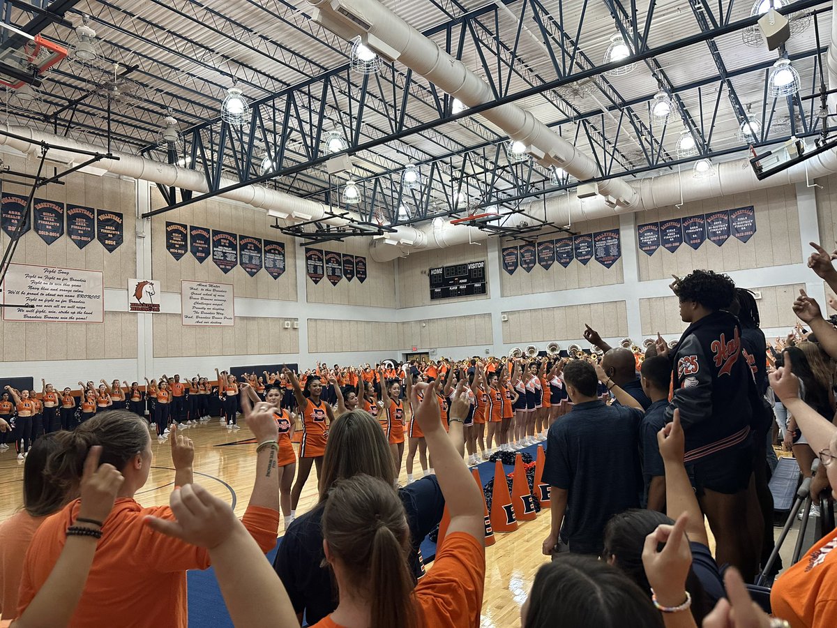 Debe Hernandez (@mrshernandezbhs) on Twitter photo What a Fabulous Friday at our Teacher pep rally!!! 🧡💙 We had a blast dancing with <a href="/BrandeisCheer_/">Brandeis High School Cheer</a> 🫶🏽🥰 Let’s go #Broncos!! Beat Brennan!! 🏈 <a href="/NISDBrandeis/">Brandeis High School</a> @geriberger08 <a href="/BrandeisSoc/">BrandeisSocStudies</a> <a href="/NISD/">Northside ISD</a> <a href="/Bronco_Band/">TheSpiritOfBrandeis</a> <a href="/SaBrandeis/">Broncos Country 🐎</a> <a href="/BHSLariettes1/">Brandeis Lariettes</a> What a Fabulous Friday at our Teacher pep rally!!! 🧡💙 We had a blast dancing with <a href="/BrandeisCheer_/">Brandeis High School Cheer</a> 🫶🏽🥰 Let’s go #Broncos!! Beat Brennan!! 🏈 <a href="/NISDBrandeis/">Brandeis High School</a> @geriberger08 <a href="/BrandeisSoc/">BrandeisSocStudies</a> <a href="/NISD/">Northside ISD</a> <a href="/Bronco_Band/">TheSpiritOfBrandeis</a> <a href="/SaBrandeis/">Broncos Country 🐎</a> <a href="/BHSLariettes1/">Brandeis Lariettes</a>