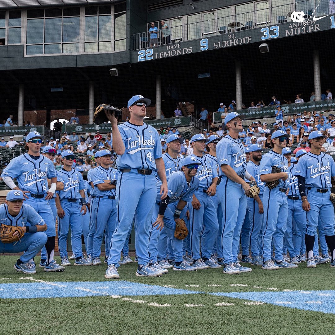 𝗖𝗮𝗿𝗼𝗹𝗶𝗻𝗮 𝗕𝗹𝘂𝗲

#GoHeels x #CollegeColorsDay