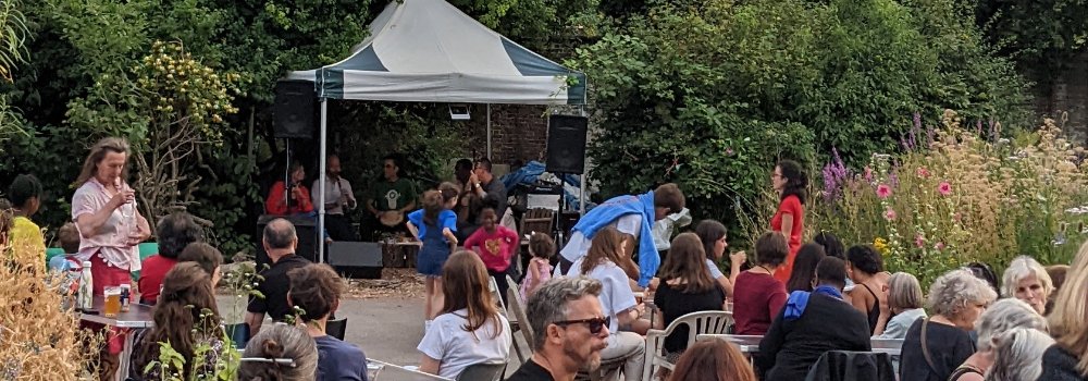 Summer at Brockwell Park Community Greenhouses wouldn’t be complete without an evening spent in the company of Alvorada and their repertoire of choro tunes and rhythms from Rio. Don't miss out, book here: brockwellgreenhouses.org.uk/event/mambista…