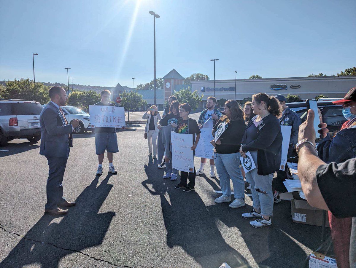 SBWU47021's tweet photo. Today we joined a regional strike in solidarity with @ChurchStSBUXU, where union activists faced discriminatory unfair labor practices. Thank you to Senator Julie Kushner, Rep Farley Santos, Rep David Michel, DSA members and everyone else who came out in support! https://t.co/xLrb0vB1oB