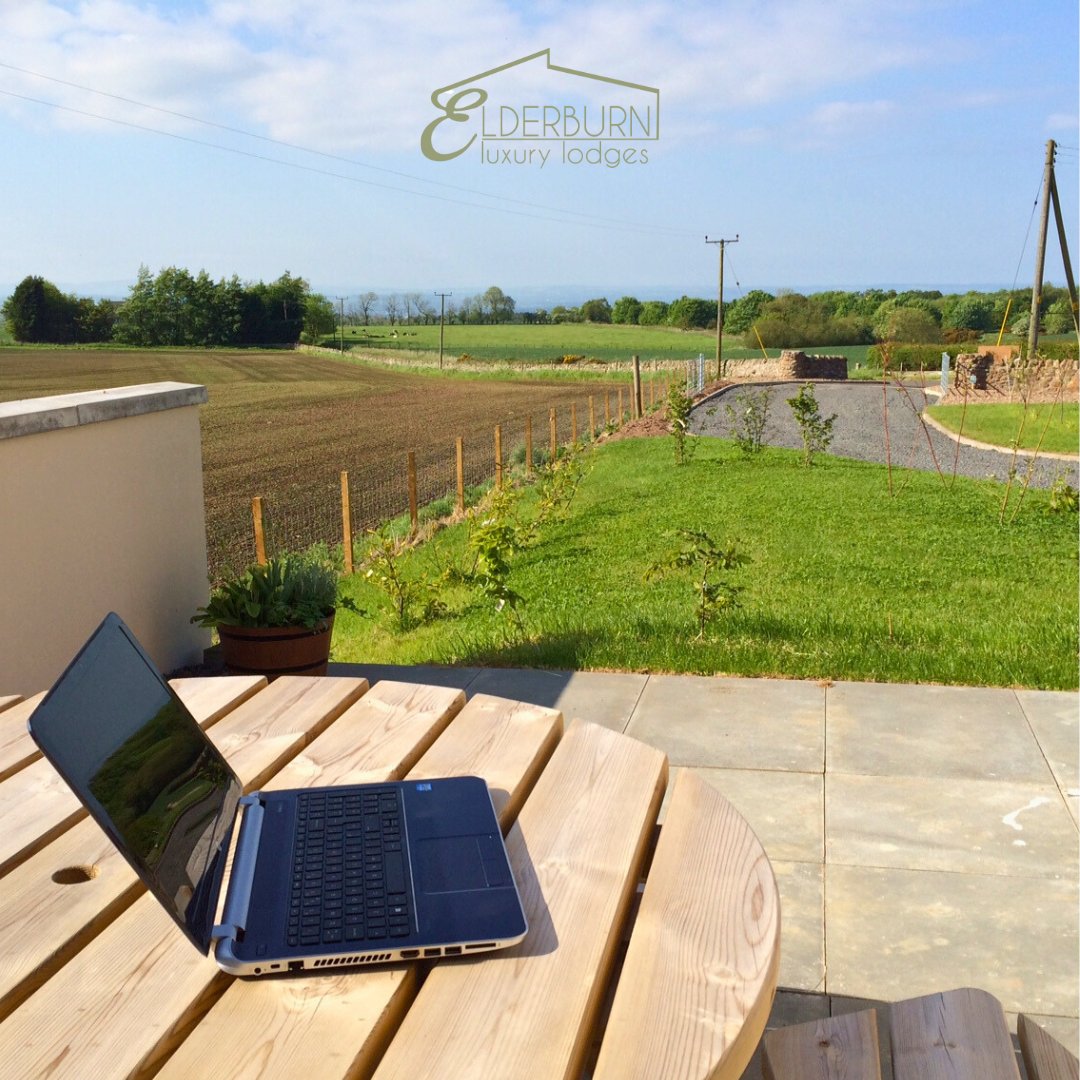 Work and Play! Embrace the best of both worlds in our #luxurylodges! 🏡🌐   Stay connected to work while exploring the beautiful east coast of Scotland. Book your next #WFH retreat👉 elderburnlodges.co.uk/book-now/