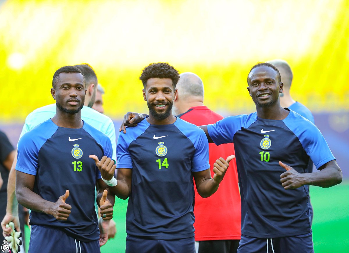 AlNassrFC's tweet photo. من على ملعبــه 💛
يختتم #النصر استعداداته لمواجهة الغـد https://t.co/ydPxZdGgIi
