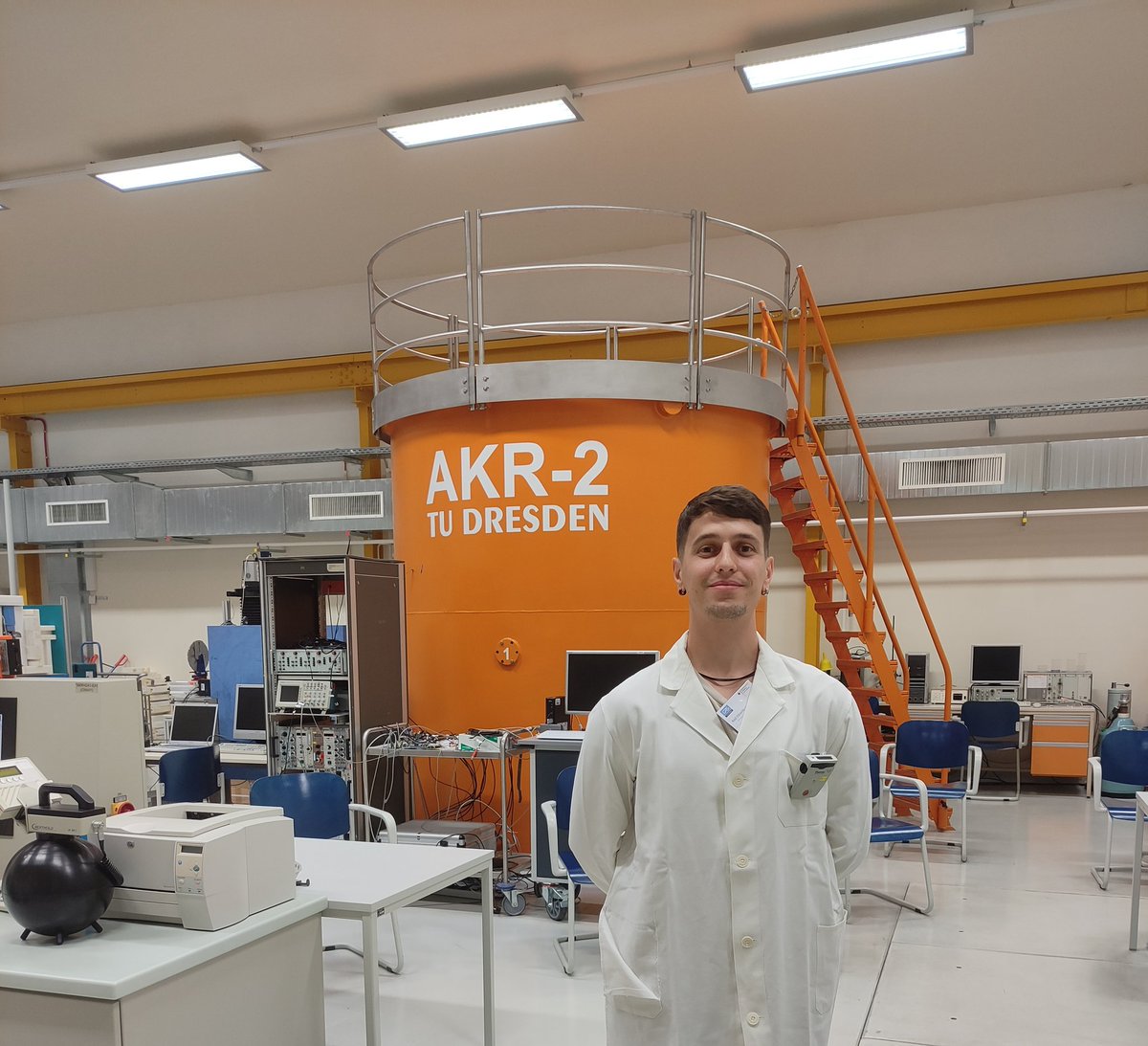 🙌 Grateful for the opportunity to represent the TRAVARIS project at the FORKA (Forschung zum Rückbau kerntechnischer Anlagen) seminar! ✨ The insightful discussions and valuable connections made during the event have truly enriched our journey. #TRAVARIS #FORKASeminar #Science