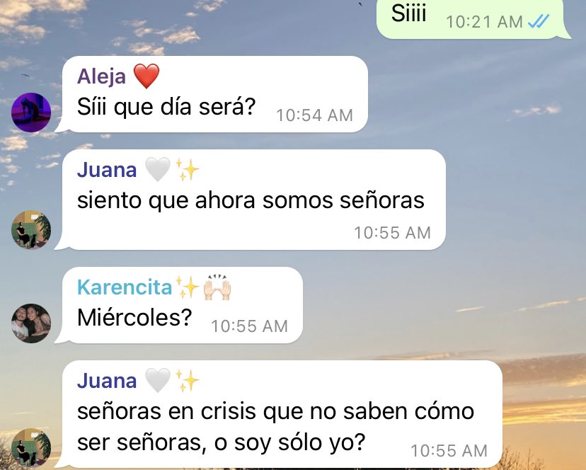 sol___tk's tweet image. El mood de mis amigas psicólogas y yo en este momento: 
Juanita no pudo haberlo descrito mejor😅