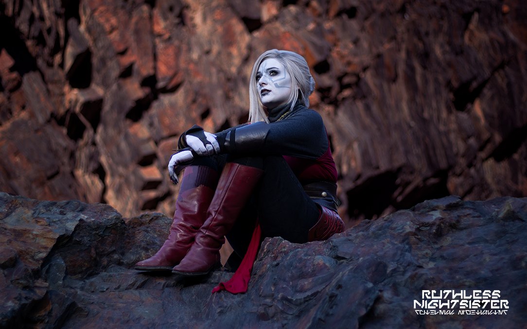 RuthlessNS_'s tweet photo. Drop a picture of you that could be an album cover.

I need to do another photo shoot in the woods with my new Merrin when she's done.👀
📷 by Thrawns_Assistant https://t.co/pz1ASPAml7