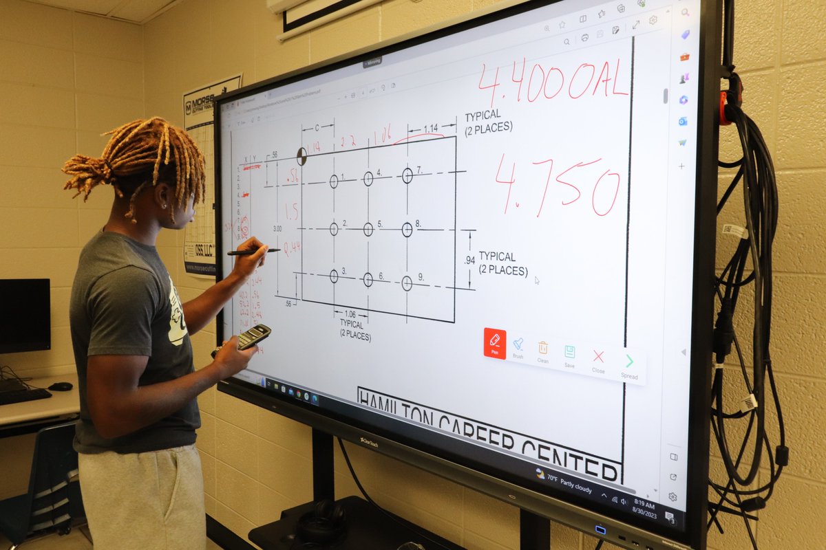 dmtcsc's tweet image. From Cartesian Coordinates to Milling Machine Cuts 🚀🔧 Machine Tool Technology students are mastering diverse skills in MTT!  #BlueprintDimensions #CartesianCoordinates #DimensionalLearning #millingmachine #machinetooltechnology #MTT