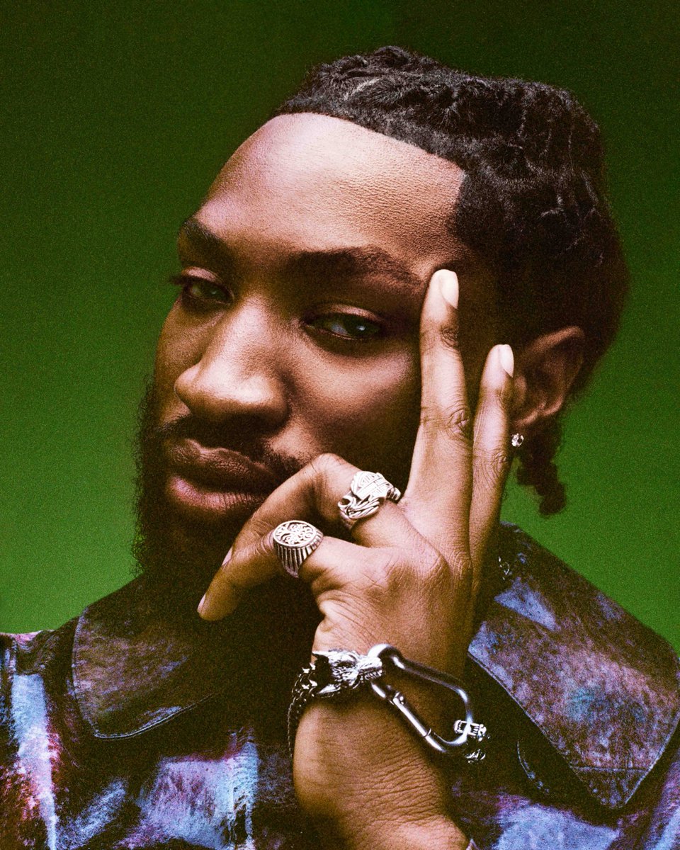 UP NEXT | London-based artist Odeal (<a href="/iamodeal/">ODEAL</a>) performs new music. 🕳️  

Set reminder for premiere: colors.lnk.to/odealcxs