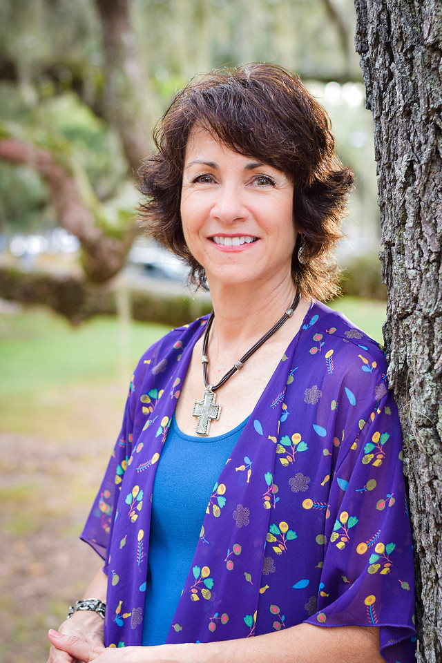 TracyCrumpWrite's tweet photo. So excited! Veteran devotion writer Lori Hatcher teaches us how to write killer devotions!
https://t.co/eY27ZzS9ry
#devotional #devotionalwriting #writer #writerscommunity #writing #WritingCommunity #writingtips #writertips https://t.co/EhFVDBzE5X