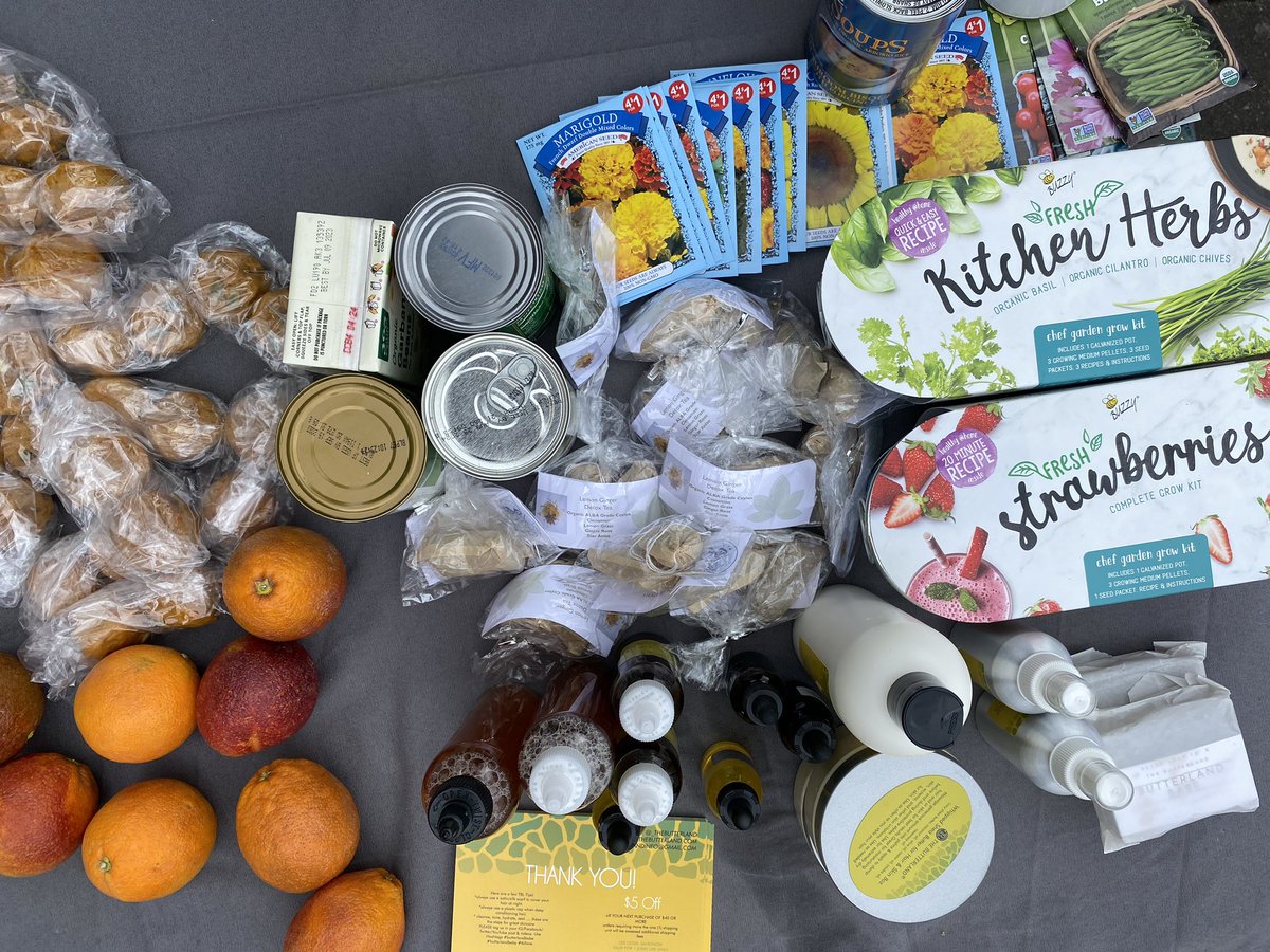 <a href="/greenwithindc/">greenwithin INC 🌱</a> i actually spent like 30min this morning scrolling through #greenwithin <a href="/greenwithindc/">greenwithin INC 🌱</a> posts..looking back at all the free food pop ups, grocery giveaways, plant based meal prep deliveries. as a community we've fed thousandsss of people. forever grateful &amp; can't wait to be back