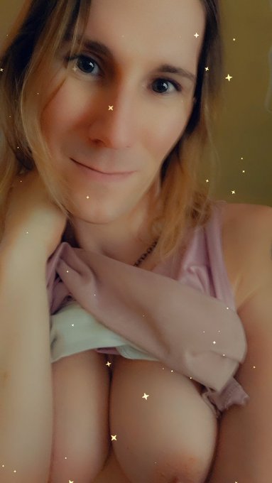 finally off work for the week 😮&zwj;💨😄  #nsfw #nsfwselfie #mtf #transgender #boobs #tits https://t.co/KM<a href="/tag/nsfw"class="tags">#nsfw</a><a href="/tag/nsfwselfie"class="tags">#nsfwselfie</a><a href="/tag/boobs"class="tags"><span>#boobs</span></a><a href="/tag/transgender"class="tags"><span>#transgender</span></a><a href="/tag/tits"class="tags"><span>#tits</span></a><a href="/tag/mtf"class="tags"><span>#mtf</span></a>
