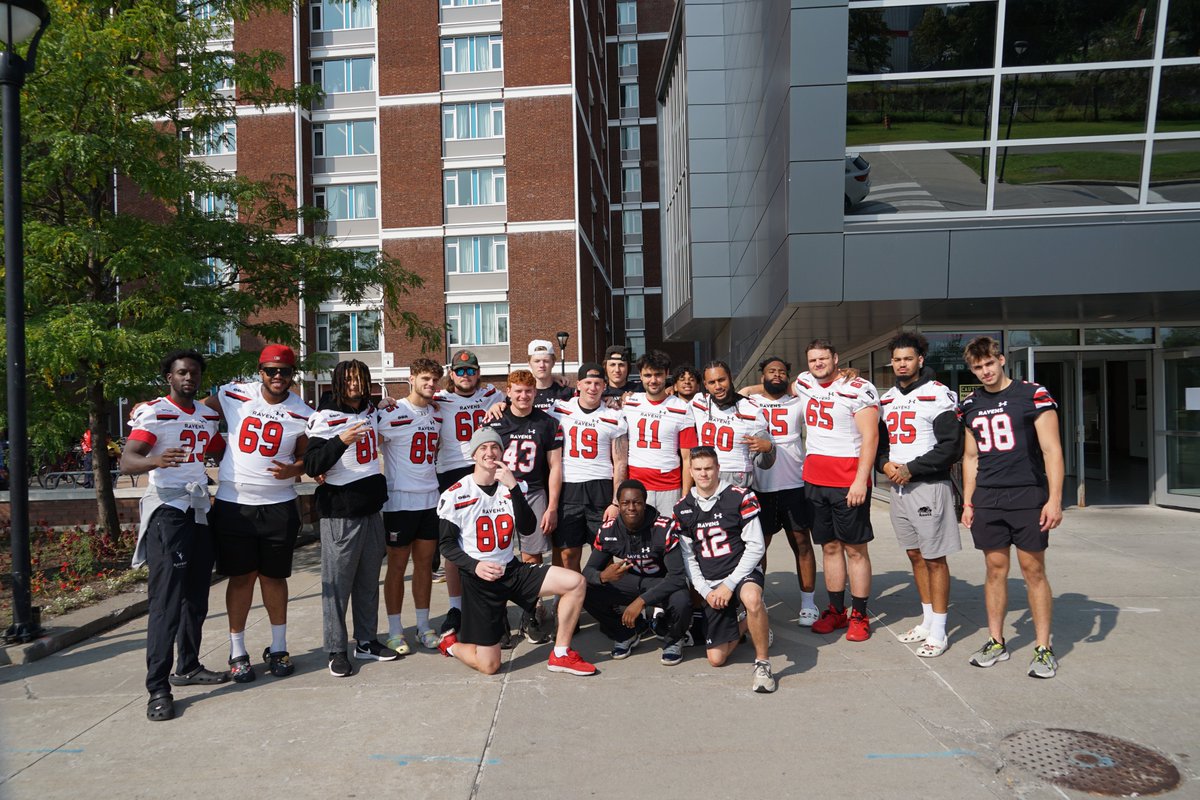 CURavensFB's tweet photo. Ravens football 🤝 move in weekend

Welcoming all the new Ravens to campus! https://t.co/By0aLWtZ48