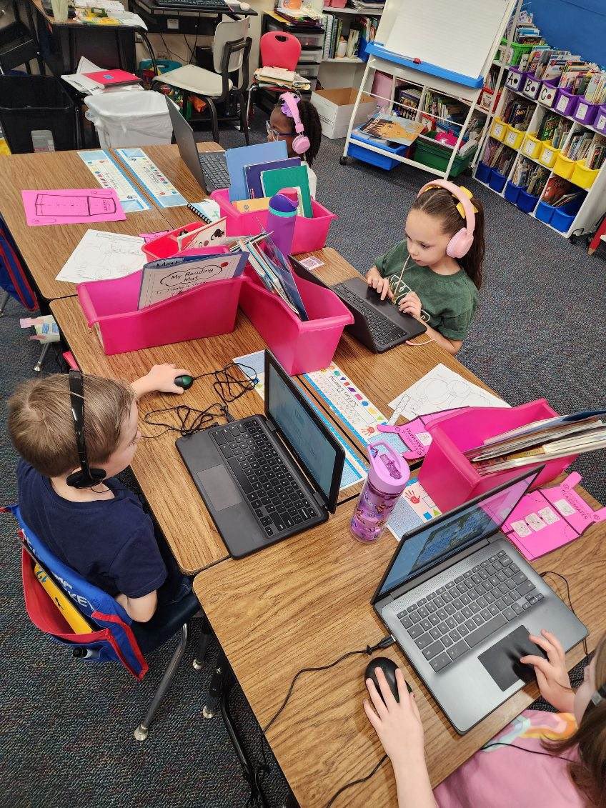 First graders are tech saavy at Oak Ridge!  #oreowlsrock