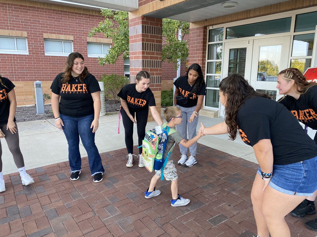 BakerWomensWR's tweet photo. High 5 Fridays, making connections in BC #BakerProud and #BakerStrong https://t.co/d12CVNk4WB