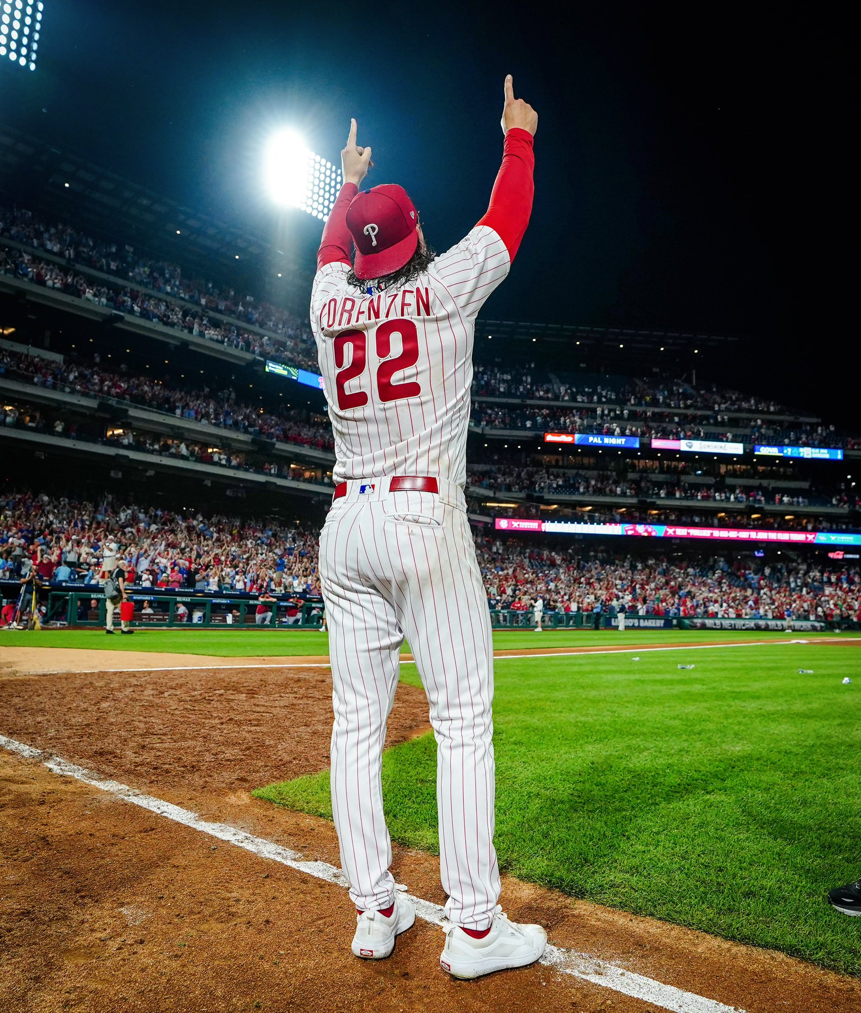 pinstripe phillies uniform