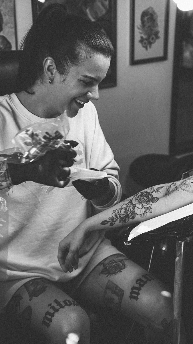k0smos's tweet photo. I’m basically living in my tattoo shop https://t.co/jATWG2PVQP