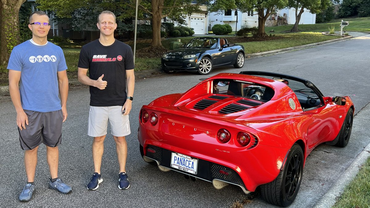 kevincsnyder's tweet photo. Rented out the Lotus today on Turo ... Turo is like Airbnb but for cars. Might sound crazy, but Turo is a great way to enjoy your dream car without buying it!  You can also rent out your car through Turo when you're not using it for easy passive income.  https://t.co/xg0NLcFdqN https://t.co/cj51TwsRsk