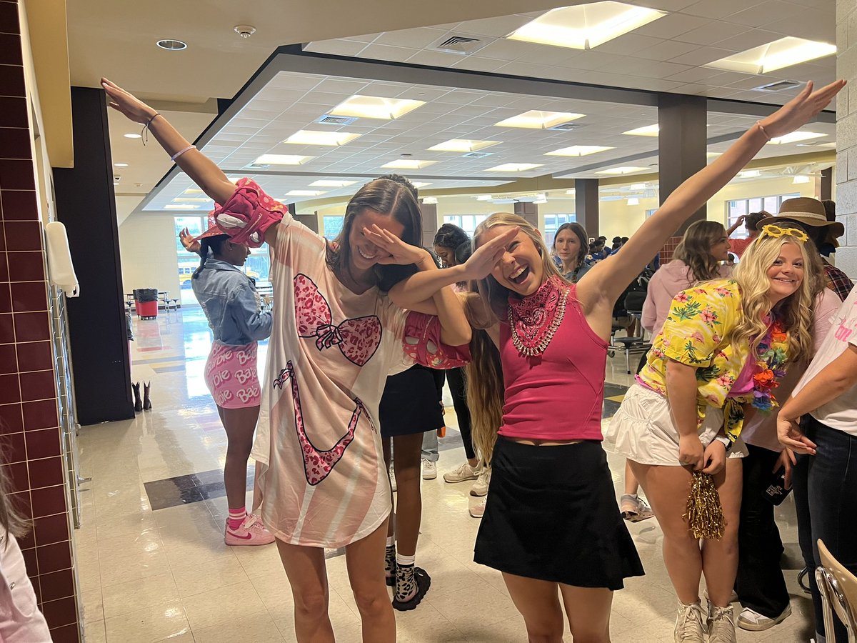 St.Martin High School Volleyball tweet media