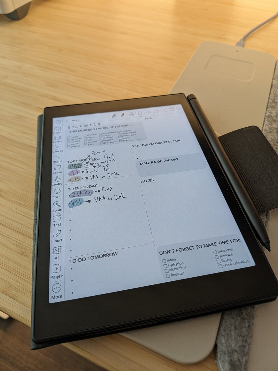 Charlie L ⚡️ tweet media