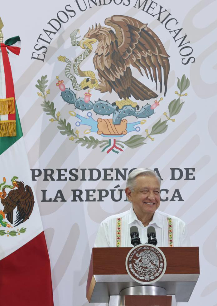 Luis Guillermo Hernández (@luisghernan) on Twitter photo 🔥 Booom 🔥
Anuncia <a href="/lopezobrador_/">Andrés Manuel</a>
FARMACIAS DEL BIENESTAR ⚕️💊
Una megadistribuidora nacional de medicamentos e insumos
que hará frente a las Mafias
del Cártel Farmacéutico
#QuintoInforme 🔥 Booom 🔥
Anuncia <a href="/lopezobrador_/">Andrés Manuel</a>
FARMACIAS DEL BIENESTAR ⚕️💊
Una megadistribuidora nacional de medicamentos e insumos
que hará frente a las Mafias
del Cártel Farmacéutico
#QuintoInforme