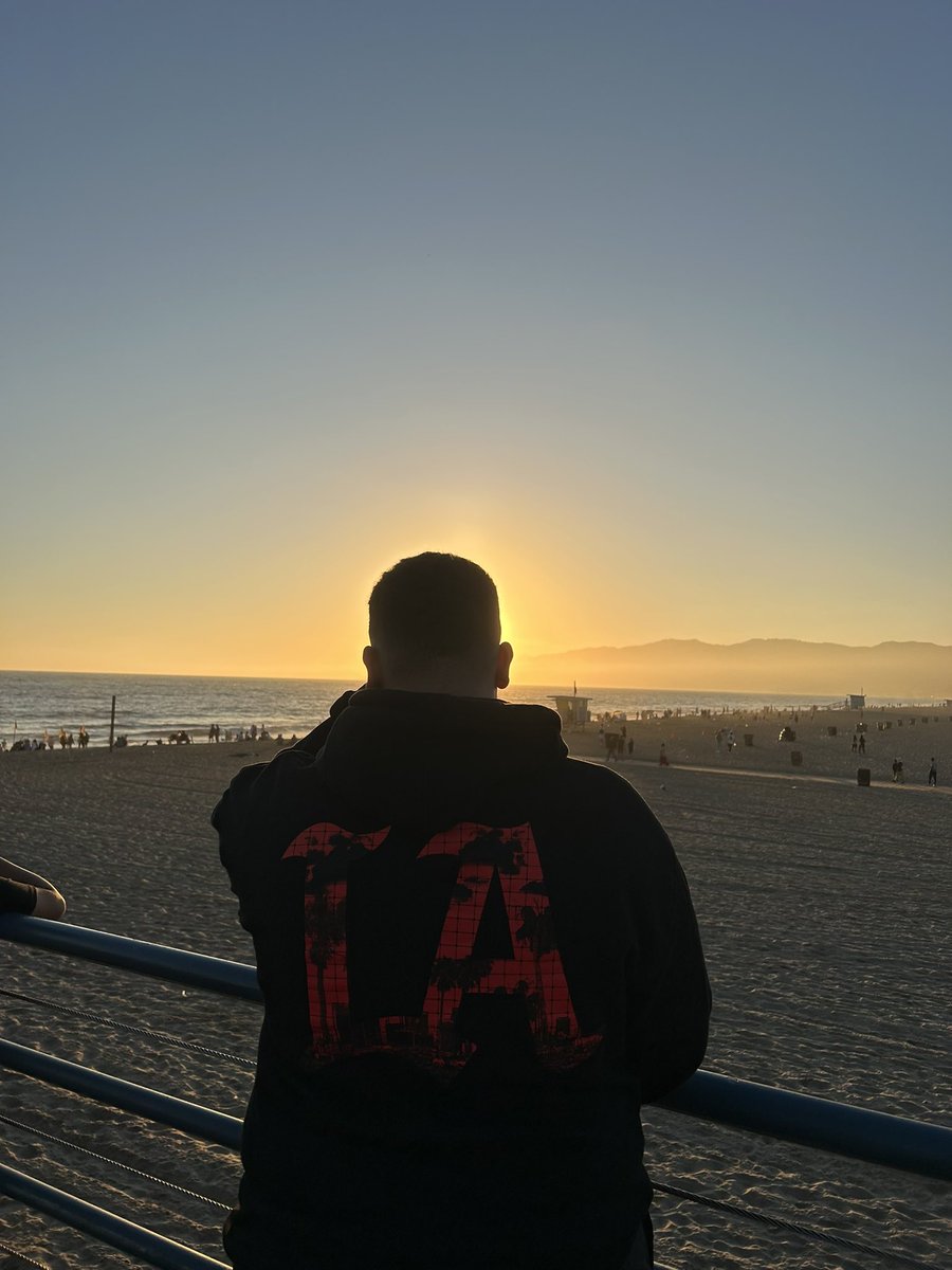 Joined <a href="/LAThieves/">LA Thieves</a> November can’t come quicker 🤫