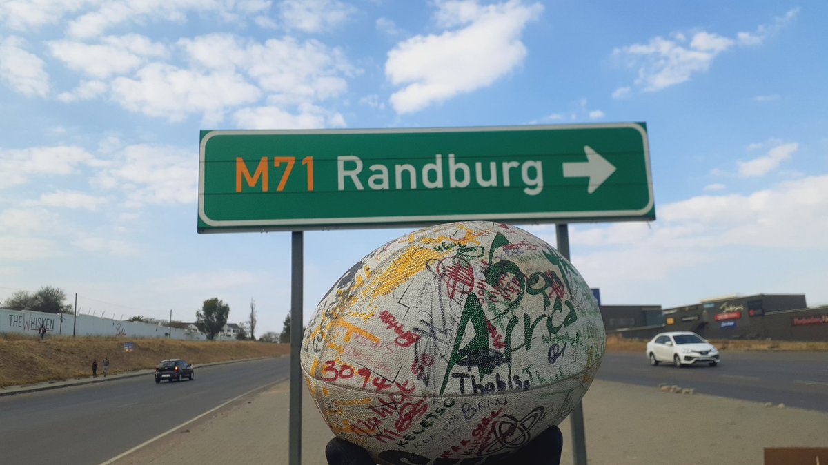 TheoBosoga's tweet photo. Hello³! How is everyone? It's good to be back on the Streets🏃 
Today's Workout went like that.
 #RunningWithTumiSole 🤳 https://t.co/TCSzCVJ4WJ