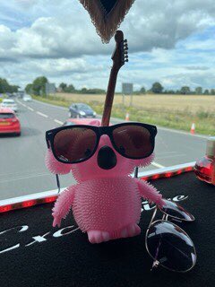 martymonemusic's tweet photo. Who Else Has That Friday Feeling
#martymone #music #fridayfeeling #flattothemat
https://t.co/nV5PefnnLK https://t.co/GYhTgyEhDG