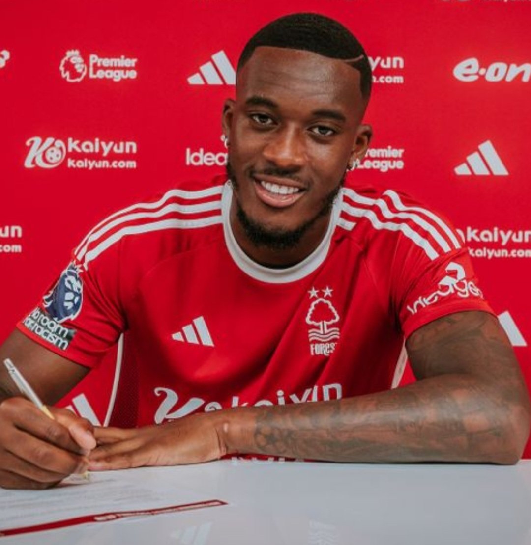 transfer_review's tweet photo. #NottinghamForest is delighted to announce the signing of Callum Hudson-Odoi from #Chelsea.

The winger has signed a 3-year deal which keeps him at The #CityGround until at least the summer of 2026

#Nottingham #Forest #NFFC #PL #EPL #Transfers #Football #DeadlineDay https://t.co/lu4b1bSPwn