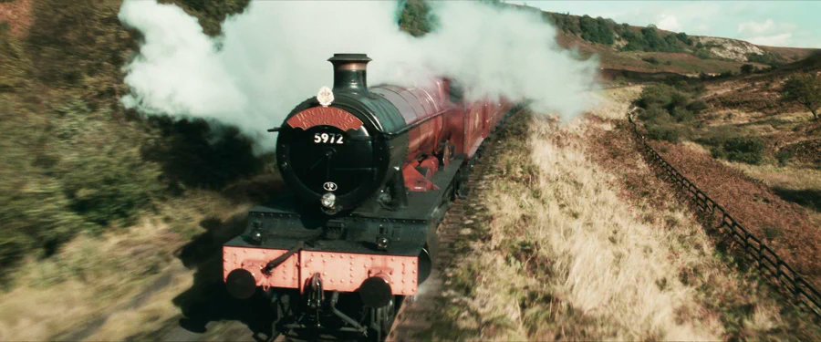 TheHPfacts's tweet photo. 31 years ago today, Harry, Ron and Hermione met for the first time on the Hogwarts express. #BackToHogwarts https://t.co/nnKPRbIhXX