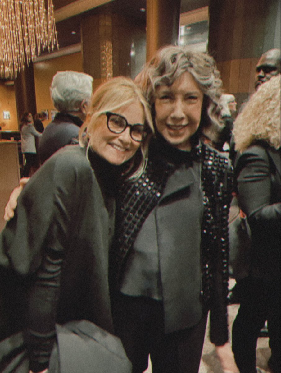 Maureen McCormick tweet media