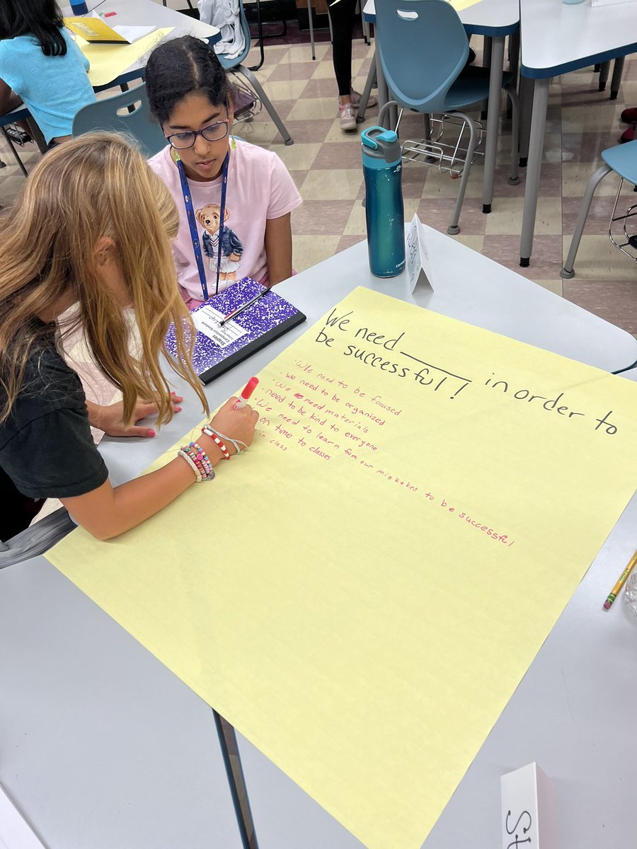 Ms. Sloane tweet media