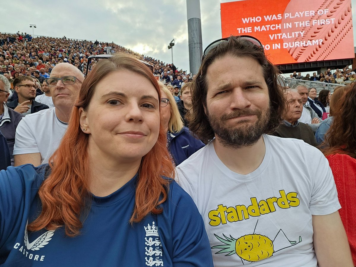Esther82's tweet photo. Carse d dl5 5 138 #engvnz https://t.co/NH63KNXyJ6