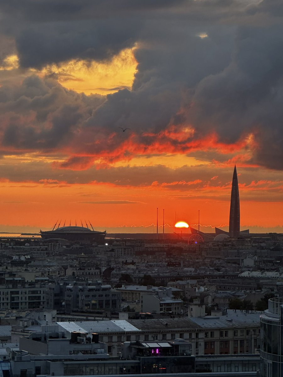 Угодник tweet media