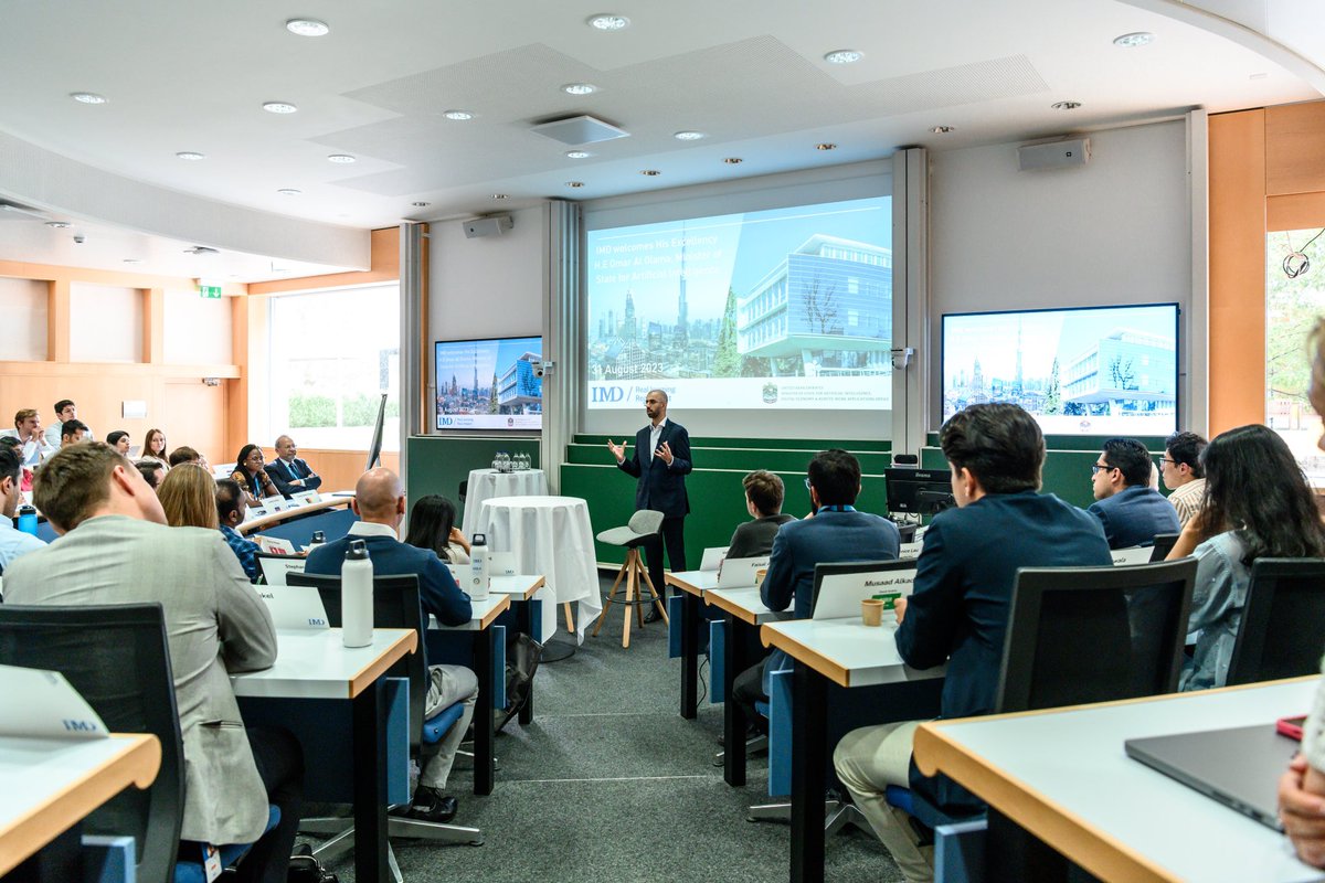 Omar Sultan AlOlama tweet media