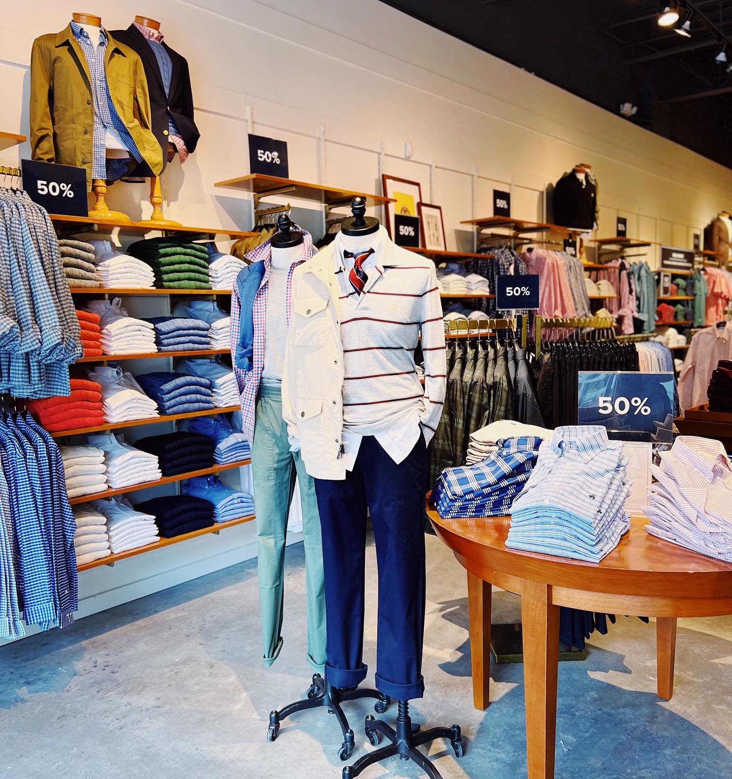 Miromar Outlets miromaroutlets X