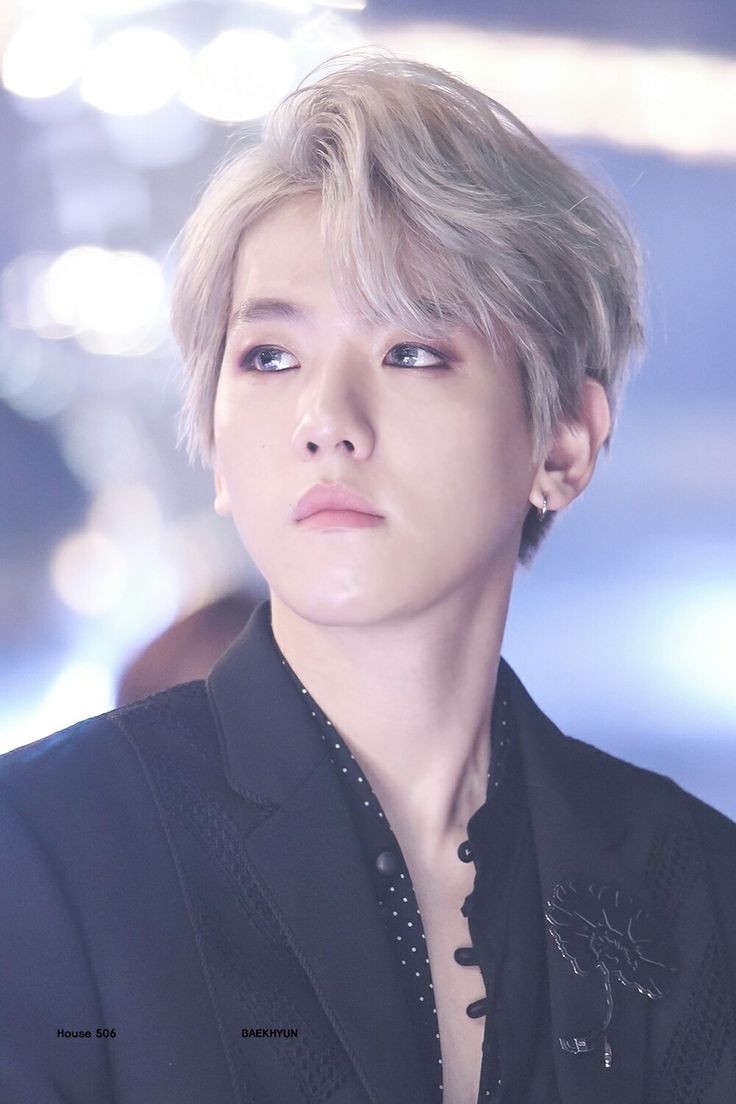 SubbyBaek's tweet photo. "This family rules for power, survive if you can," That's what they told Baekhyun when he was married off to the Yakuza. 

There stood the Yakuza with the dark intimidating aura in front of him. 
"C-can I call you h-honey?" 

Baekhyun asked, he had no idea what to call a yakuza. https://t.co/4YEtRXT6eU