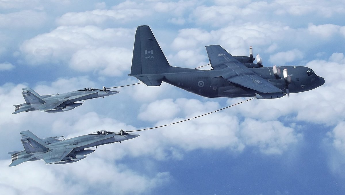 A DEMONSTRATION FILLED ANNOUNCEMENT 🎉
✈️ The 97th Air Mobility Wing Demonstration Team are joining our air display!
✈️ The RCAF will be doing a simulated refuelling demo with a CC-130H and two CF-18's in the air
#airshowlondon #skydrive #makeityourmission #airshowlondon2023