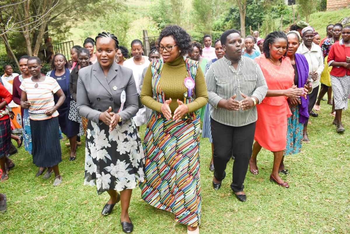 Hon. Beatrice Kemei Chebaibai (@beatricekemei_) on Twitter photo In partnership with <a href="/StateHouseKenya/">State House Kenya</a> through the very able <a href="/ChiggaiCS/">Harriette Chiggai_CS</a> and @Keninvest , I am glad that we have concluded our three day women program on economic empowerment and human rights sensitization.
The program has seen more than 3,000 women across the six sub counties In partnership with <a href="/StateHouseKenya/">State House Kenya</a> through the very able <a href="/ChiggaiCS/">Harriette Chiggai_CS</a> and @Keninvest , I am glad that we have concluded our three day women program on economic empowerment and human rights sensitization.
The program has seen more than 3,000 women across the six sub counties