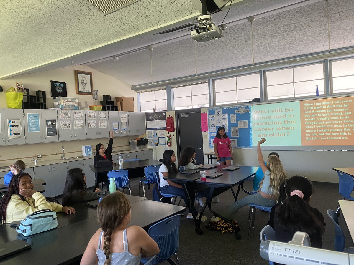 Christian Ludwig, M.Ed. (@crludwig) on Twitter photo After presentations 6th grade <a href="/VIDASHARKS/">VIDA (6-8 Magnet)</a> share “likes” only! Students beam w pride after positive feedback from their peers 😊 After presentations 6th grade <a href="/VIDASHARKS/">VIDA (6-8 Magnet)</a> share “likes” only! Students beam w pride after positive feedback from their peers 😊