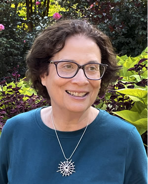 RNASociety's tweet photo. We are delighted to announce our next RNA Society Member Spotlight!

https://t.co/4prNp61jHP

Dr. Sandy Wolin @NCISandraWolin is the current president of the RNA Society. Outside of the RNA Society, she is chief and senior investigator of the RNA Biology Laboratory, Center for Cancer Research, National Cancer Institute (NCI) in Fredrick, Maryland, USA. In addition, she is the head of the NCI RNA Biology Initiative and Professor Emeritus of Cell Biology at Yale University. In this month’s piece written by Dr. Luiz Passalacqua, Dr. Wolin shared what inspired her to pursue a career in science, how she overcame the challenges she came up with and her advice for starting graduate students.