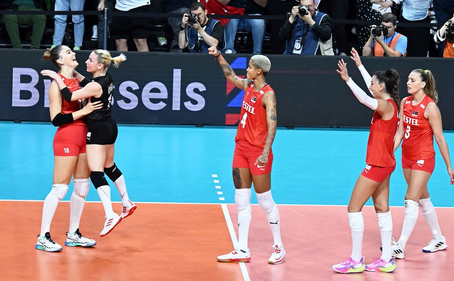 Sizin hakkınız ödenmez... #FileninSultanlari