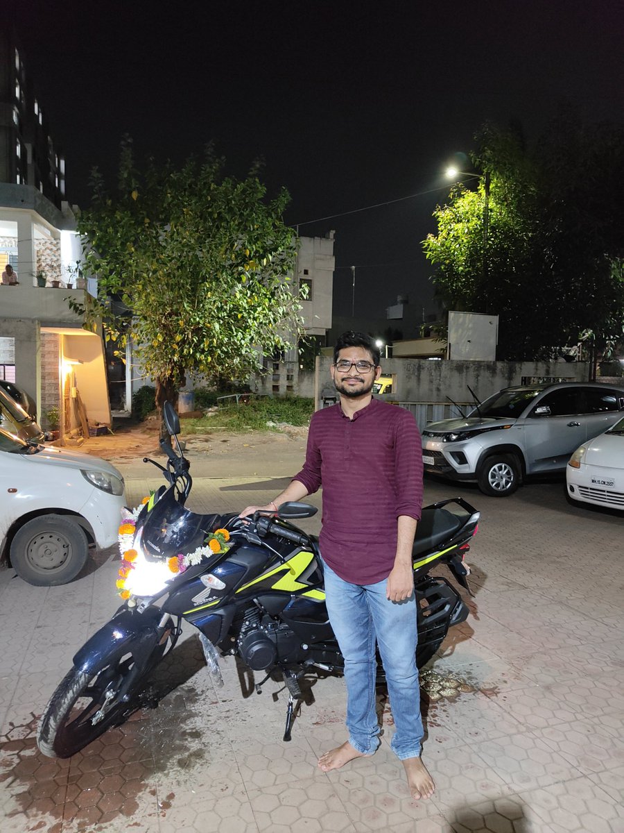 shubhamp2017's tweet photo. My 1st bike. https://t.co/QT5uN3fbAW