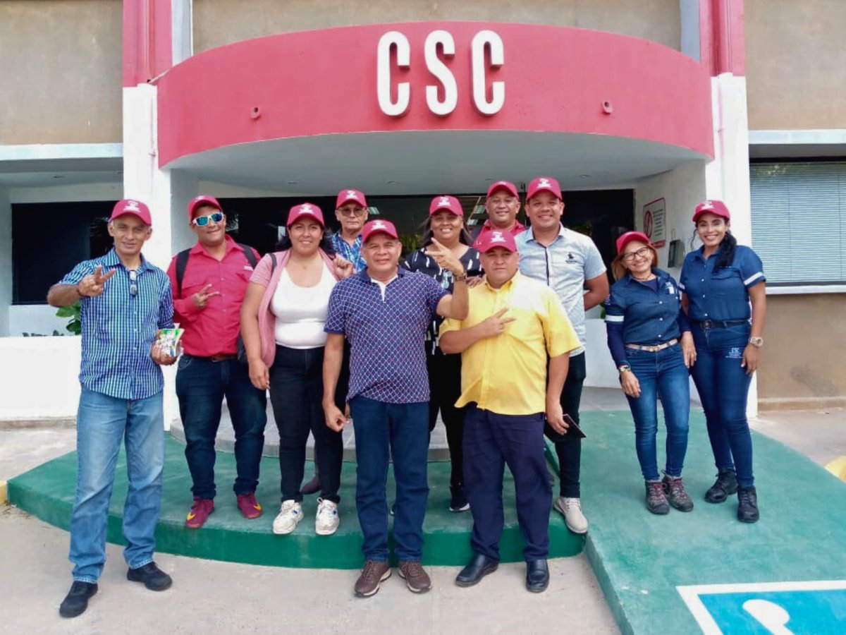 PartidoPSUV's tweet photo. Encuentro de la vicepresidencia regional de la Clase Trabajadora y del EPM del PSUV https://t.co/ymjgO6ehYk
#VenezuelaPotenciaAgraria https://t.co/ufF4kc8aMh