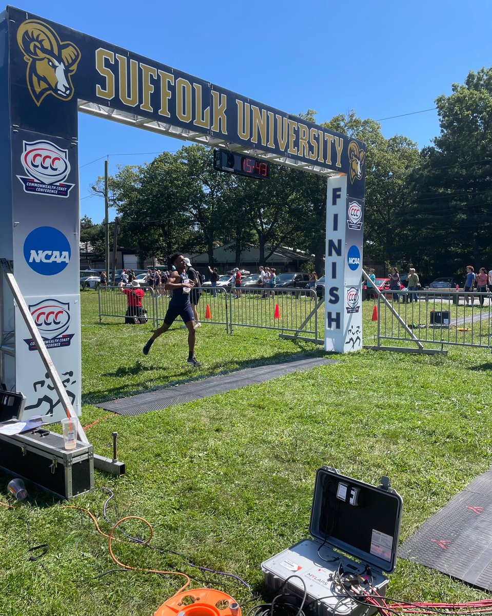 UConn Track & Field / Cross Country tweet media