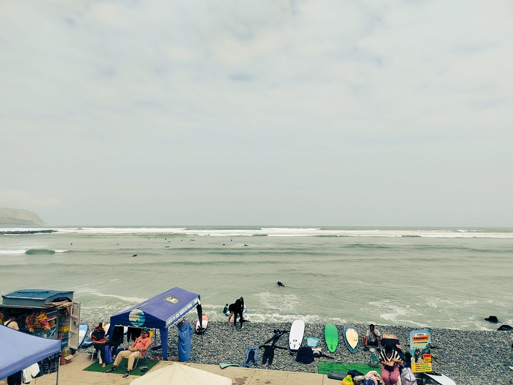 La alegría de ver y escuchar el mar🙂
Miraflores, Lima