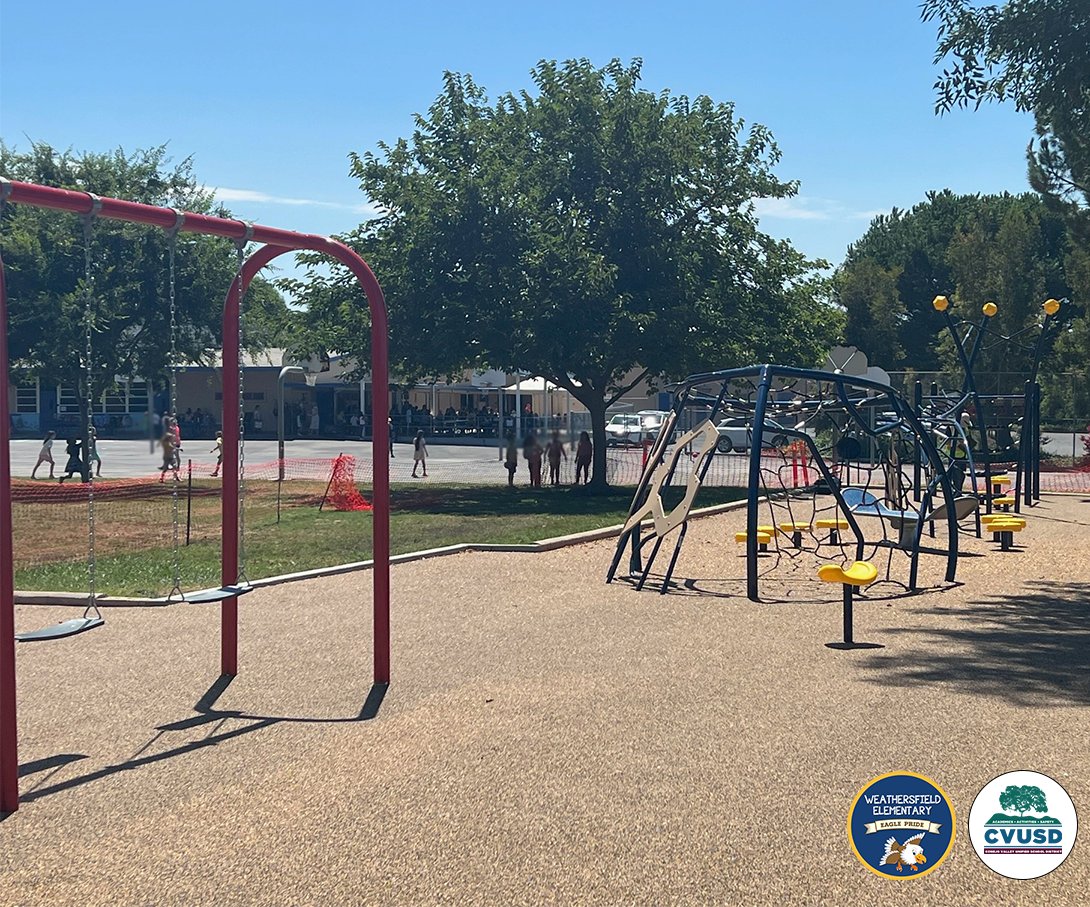 With the final safety check complete, it was time for the "big kids" at <a href="/GoWeathersfield/">Weathersfield School</a> to play on their campuses' brand new playground this morning! The school opened their updated kindergarten play yard earlier this school year. Both projects made possible thanks to <a href="/MI_CVUSD/">Measure I CVUSD</a>!