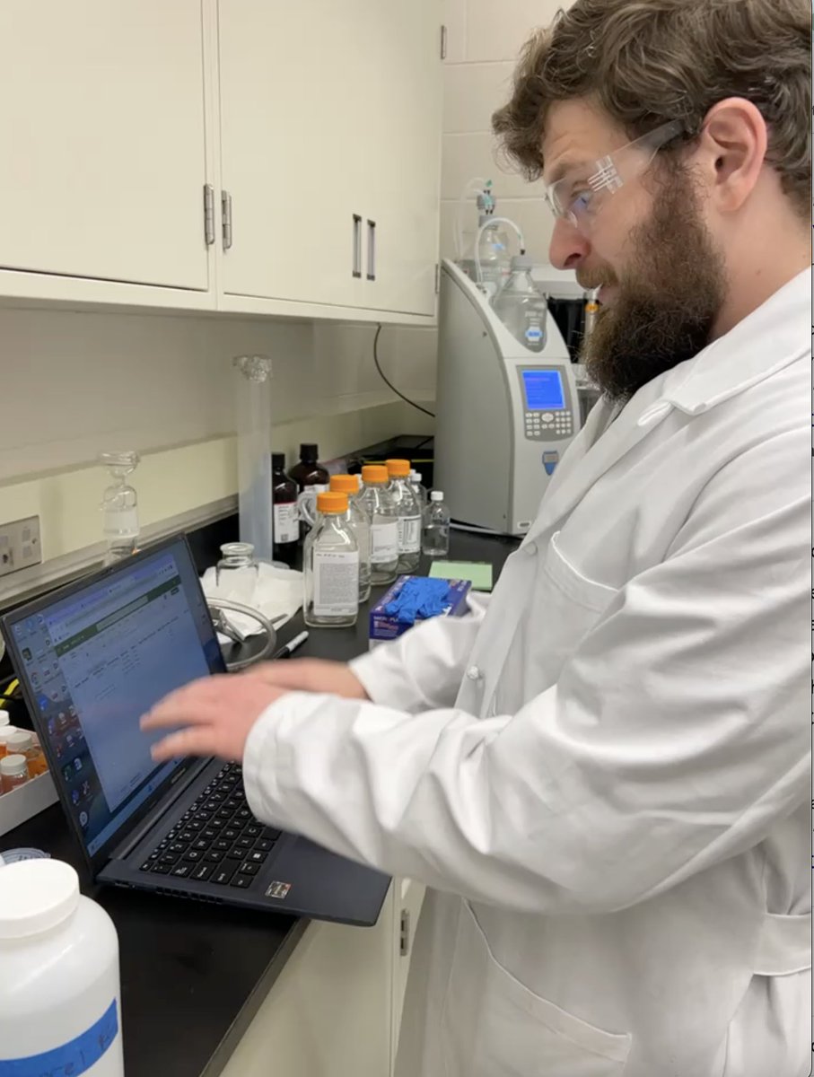 VanmeterKVM's tweet image. Phase 2 of our national-scale analysis of metolachlor/MESA as a tracer for agricultural nitrate in US wetlands...@KielyHine &amp;amp; @BioGeoCohen working hard on sample prep in the @IEEPennState Environmental Contaminants Analytical Laboratory @psugeography @PSUEarth #VanMeterLab